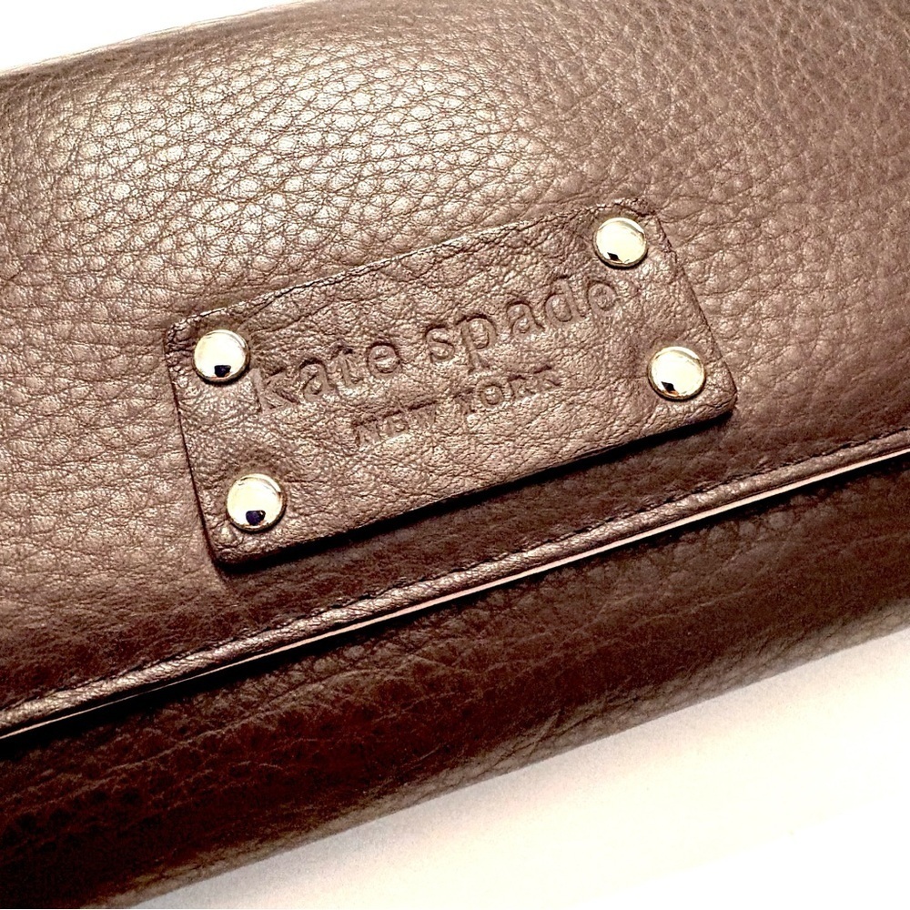 KATE SPADE Brown and Pink Bay Street
Sandra Leather Clutch Wallet - Picture 11 of 11